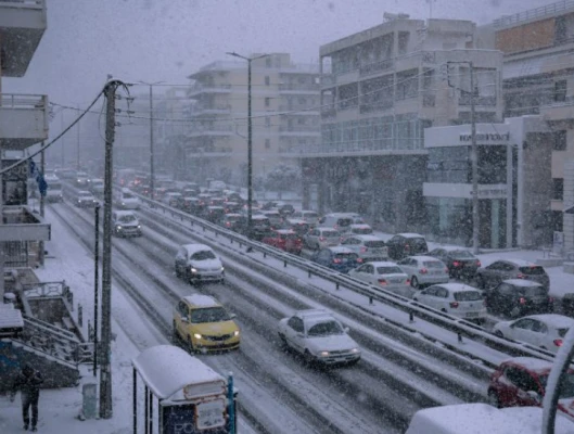Η ΓΣΕΕ ζητά από το Υπουργείο Εργασίας & Κοινωνικών Υποθέσεων και τις Περιφέρειες των πληττόμενων περιοχών την άμεση  λήψη μέτρων για τη σαφή ρύθμιση των δικαιωμάτων των εργαζομένων σε περίπτωση έκτακτων αναγκών πολιτικής προστασίας