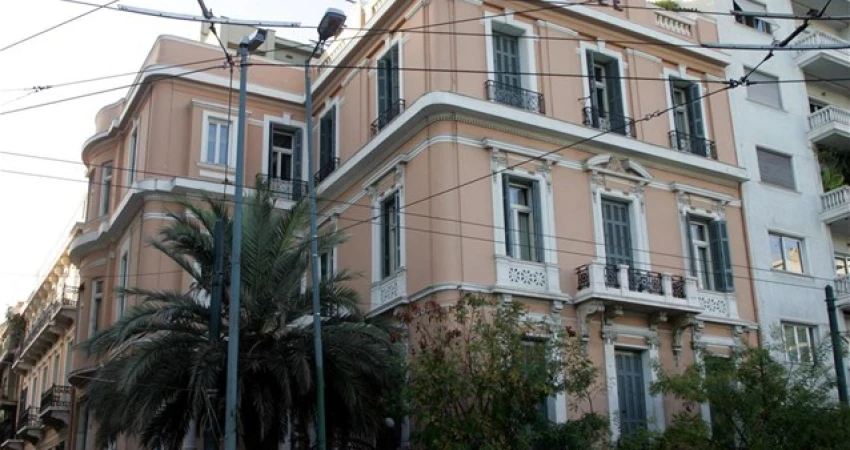 ΔΕΛΤΙΟ ΤΥΠΟΥ-ΟΙ ΣΥΝΔΙΚΑΛΙΣΤΙΚΕΣ ΔΙΩΞΕΙΣ ΣΥΝΕΧΙΖΟΝΤΑΙ ΚΑΙ ΤΟ ΥΠ. ΕΡΓΑΣΙΑΣ ΕΦΑΡΜΟΖΕΙ …..ΤΗΝ ΤΑΚΤΙΚΗ ΤΟΥ ΠΟΝΤΙΟΥ ΠΙΛΑΤΟΥ